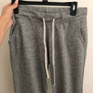 grey sweatpants